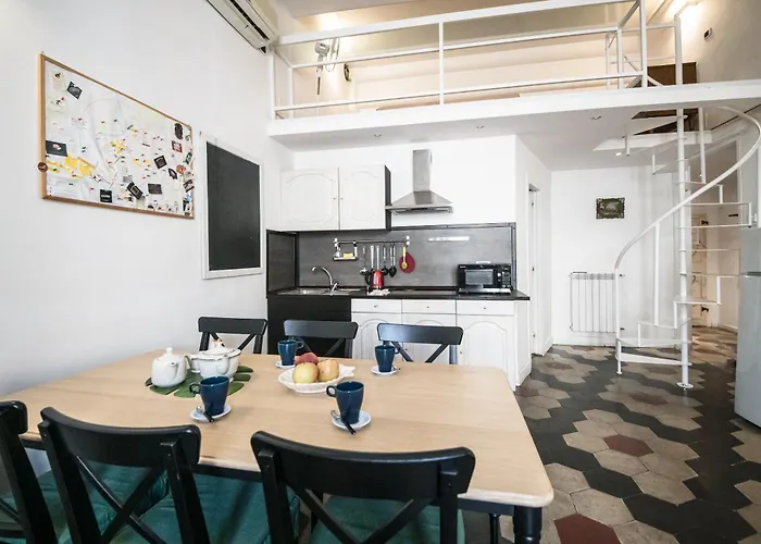 Navona Square Apartment